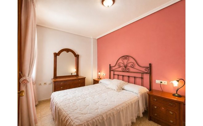 Revente - Appartement -
Torrevieja - Costa Blanca