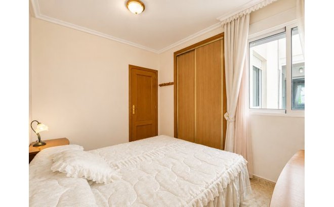 Revente - Appartement -
Torrevieja - Costa Blanca