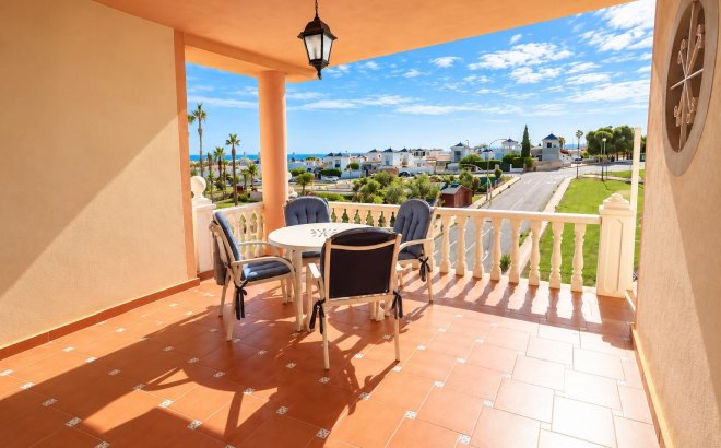Resale - Apartment -
Torrevieja - Costa Blanca