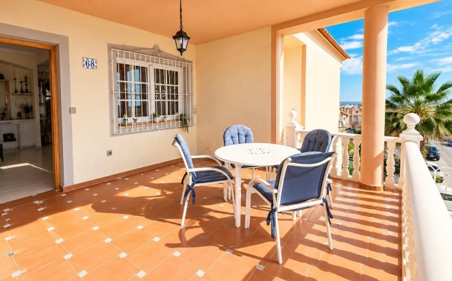 Resale - Apartment -
Torrevieja - Costa Blanca
