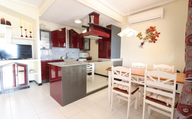 Resale - Apartment -
Torrevieja - Costa Blanca