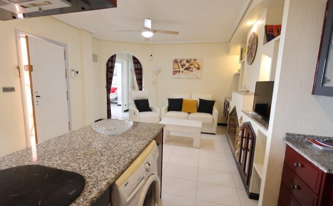 Resale - Apartment -
Torrevieja - Costa Blanca