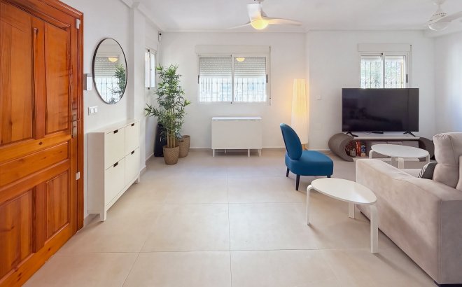 Revente - Town House -
Orihuela Costa - Costa Blanca