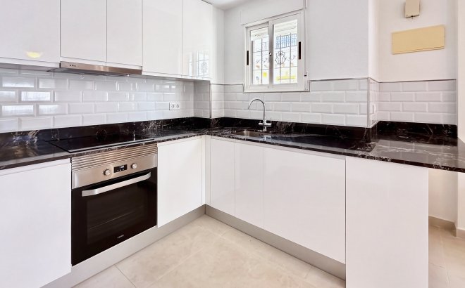 Revente - Town House -
Orihuela Costa - Costa Blanca