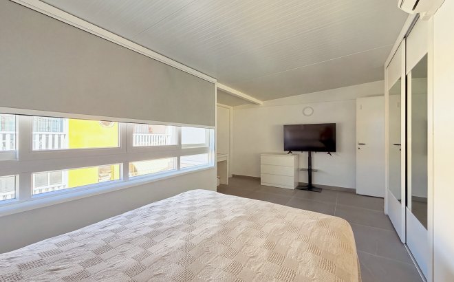 Revente - Town House -
Orihuela Costa - Costa Blanca