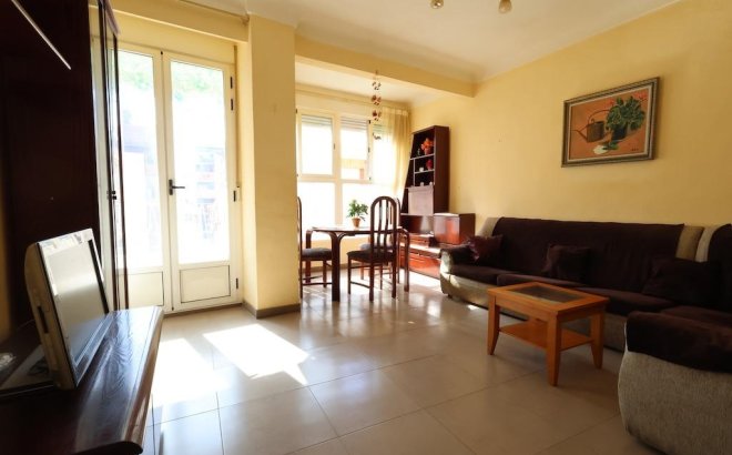 Revente - Appartement -
Torrevieja - Costa Blanca