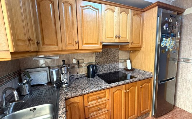 Resale - Bungalow -
Torrevieja - La Mata