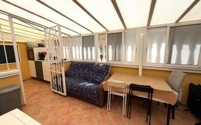 Resale - Bungalow -
Torrevieja - La Mata