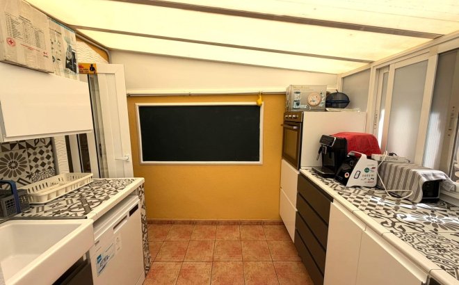 Resale - Bungalow -
Torrevieja - La Mata