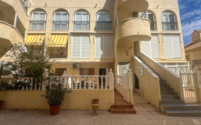 Revente - Appartement -
La Zenia - Costa Blanca
