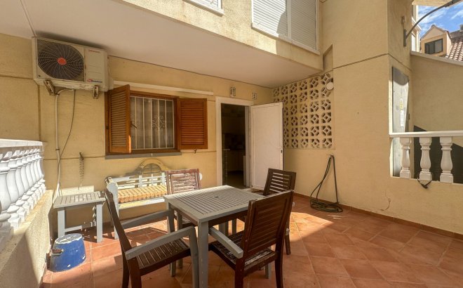 Revente - Appartement -
La Zenia - Costa Blanca