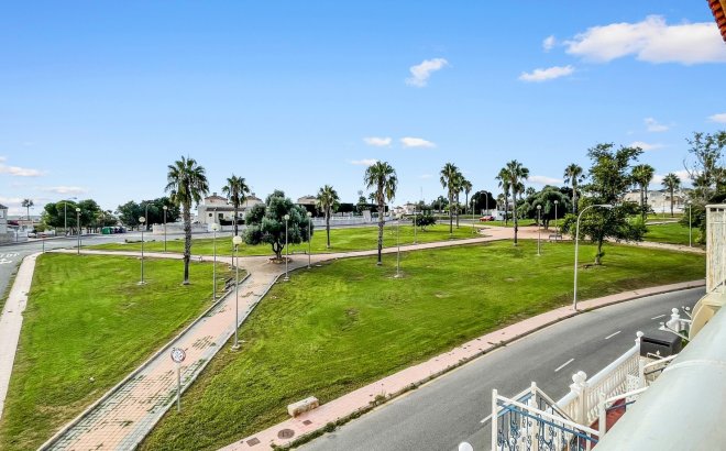 Revente - Appartement -
Orihuela Costa - Costa Blanca