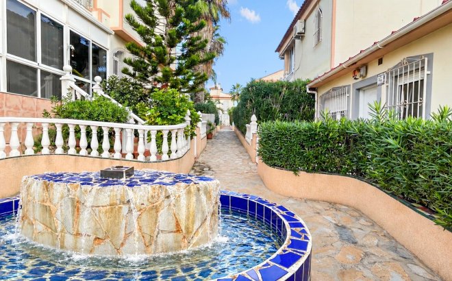 Revente - Appartement -
Orihuela Costa - Costa Blanca