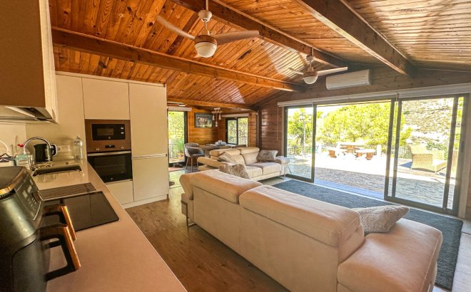 Resale - Finca -
San Miguel de Salinas - Inland