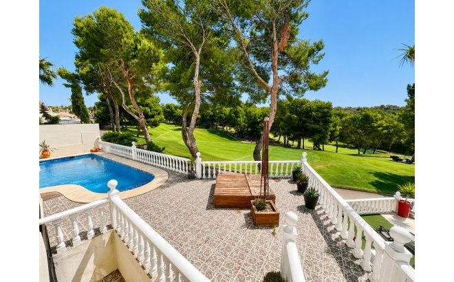 Resale - Villa -
Orihuela Costa - Costa Blanca