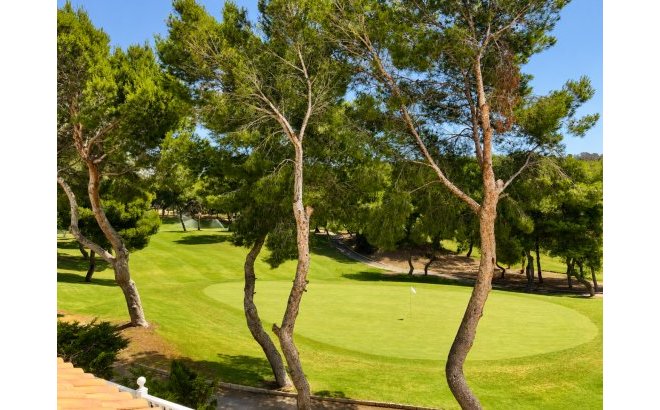 Resale - Villa -
Orihuela Costa - Costa Blanca