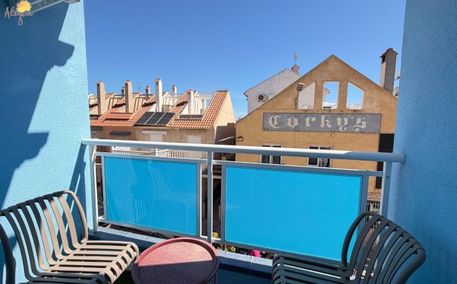 Revente - Appartement -
Torrevieja - Estacion De Autobuses