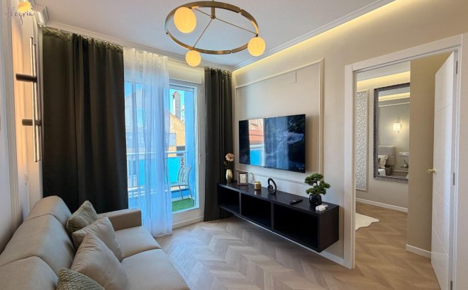 Revente - Appartement -
Torrevieja - Estacion De Autobuses