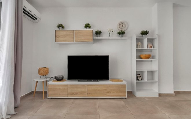 Revente - Appartement -
Torrevieja - Playa de los Locos