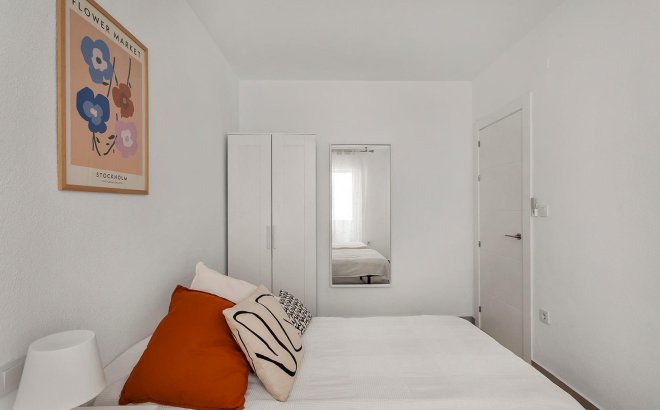 Revente - Appartement -
Torrevieja - Playa de los Locos