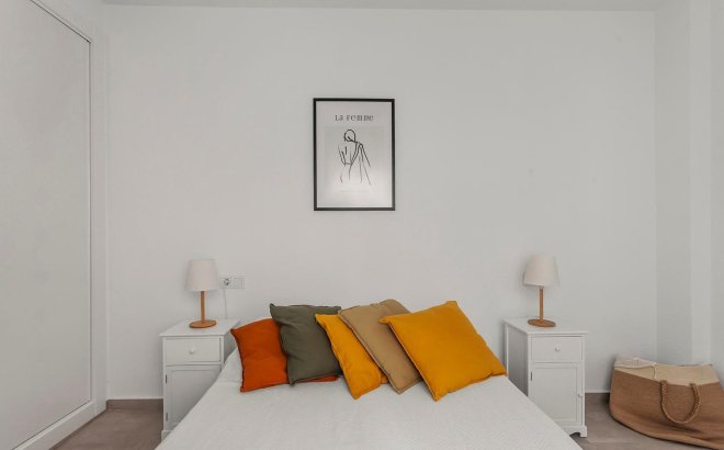 Revente - Appartement -
Torrevieja - Playa de los Locos