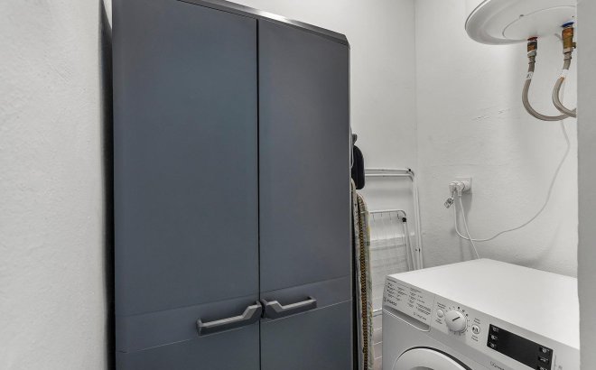 Revente - Appartement -
Torrevieja - Playa de los Locos
