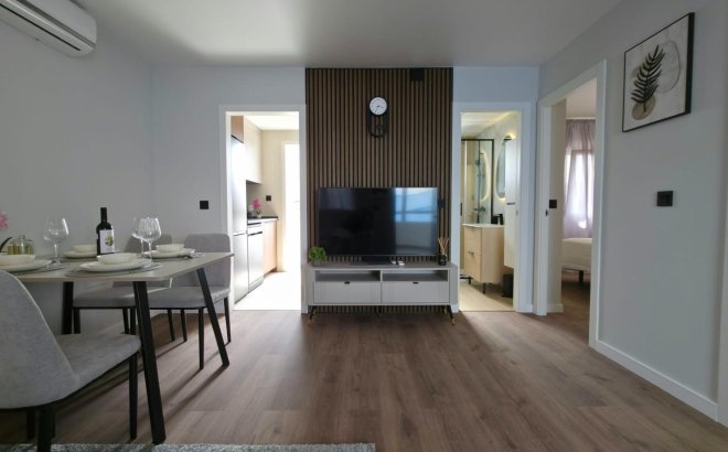 Revente - Bungalow -
Torrevieja - Zona Los Frutales
