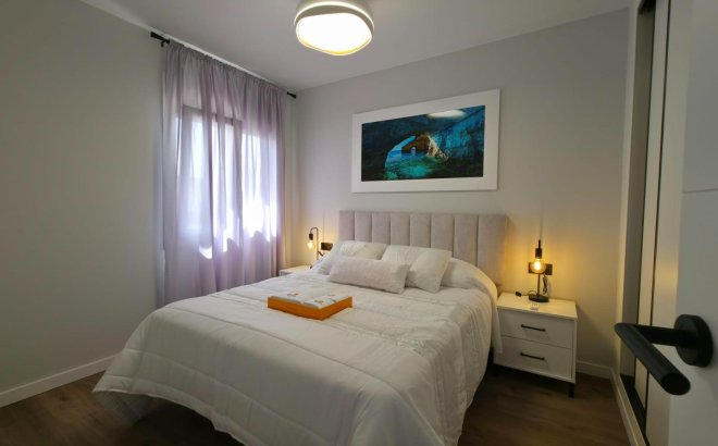 Revente - Bungalow -
Torrevieja - Zona Los Frutales
