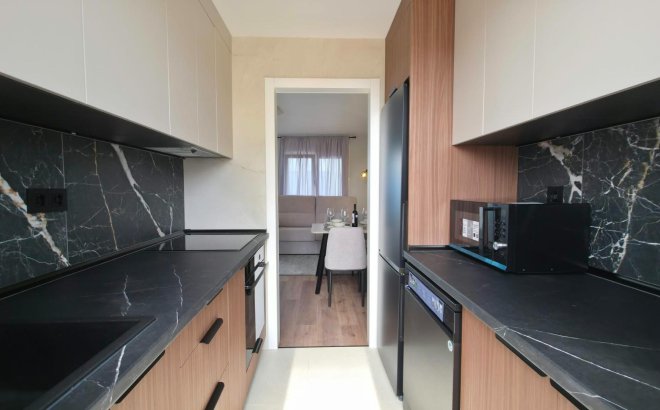 Revente - Bungalow -
Torrevieja - Zona Los Frutales