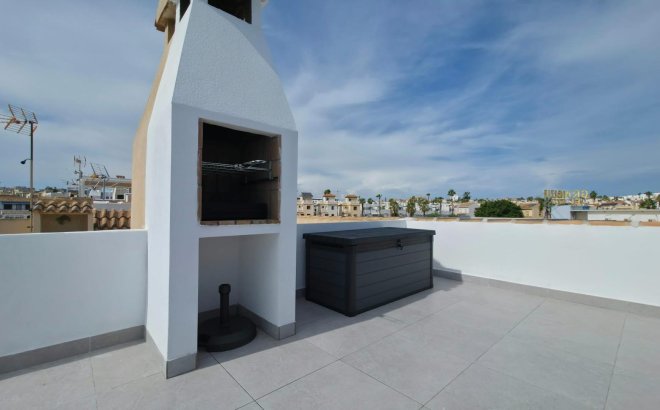 Revente - Bungalow -
Torrevieja - Zona Los Frutales