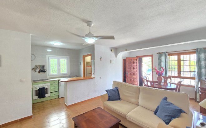 Revente - Town House -
Villamartin - Costa Blanca