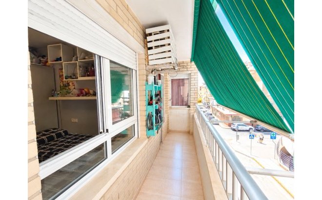 Revente - Appartement -
Torrevieja - Costa Blanca