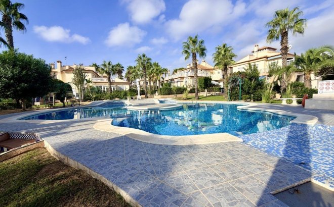 Resale - Bungalow -
Torrevieja - Costa Blanca