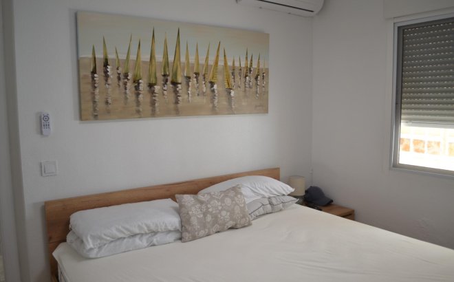 Resale - Apartment -
Orihuela Costa - Las Filipinas