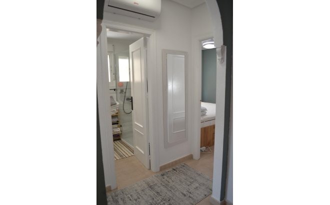 Resale - Apartment -
Orihuela Costa - Las Filipinas