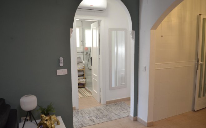 Resale - Apartment -
Orihuela Costa - Las Filipinas
