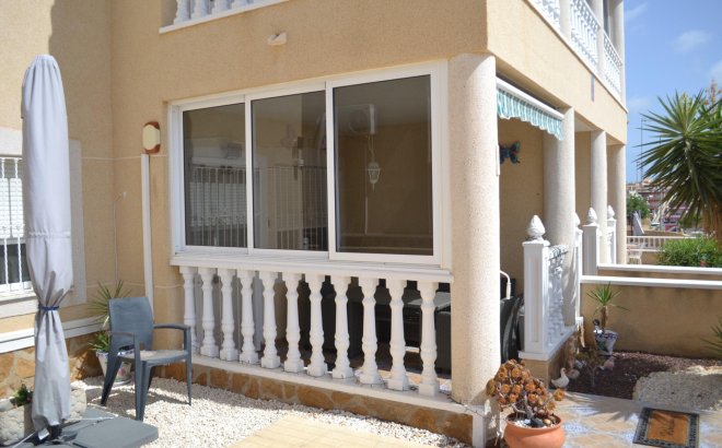 Resale - Apartment -
Orihuela Costa - Las Filipinas