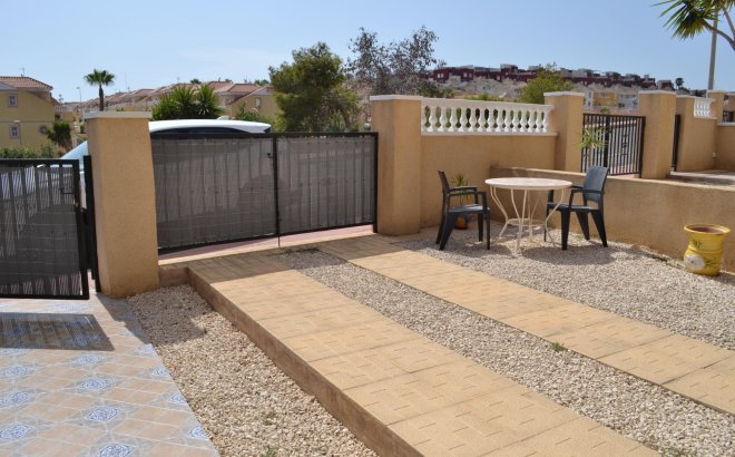 Resale - Apartment -
Orihuela Costa - Las Filipinas