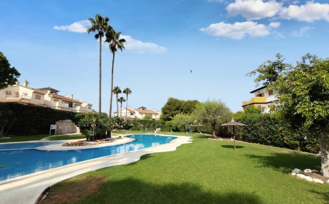 Revente - Penthouse -
Mil Palmeras - Costa Blanca