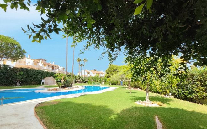 Revente - Penthouse -
Mil Palmeras - Costa Blanca