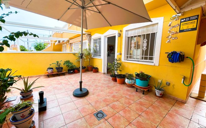 Revente - Appartement -
La Mata - Costa Blanca