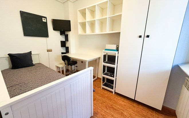 Revente - Appartement -
La Mata - Costa Blanca