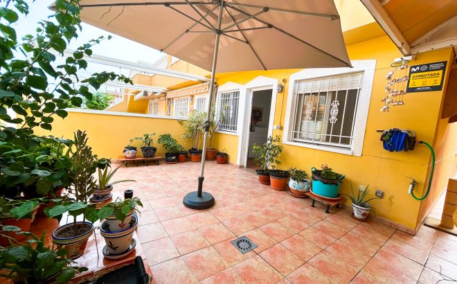 Revente - Appartement -
La Mata - Costa Blanca