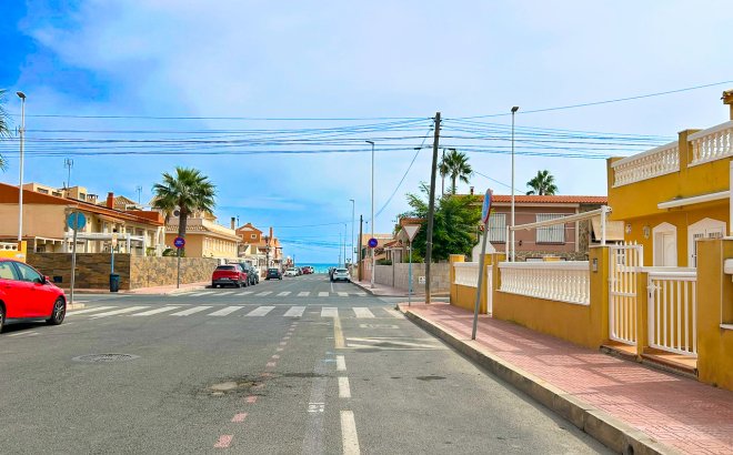 Revente - Appartement -
La Mata - Costa Blanca