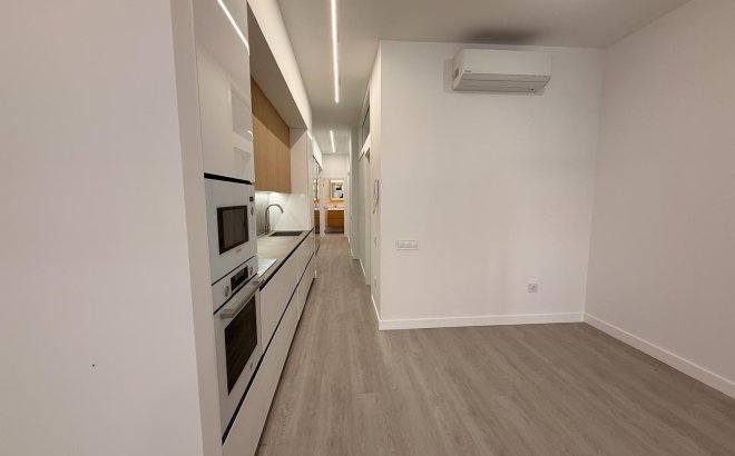 Revente - Appartement -
Torrevieja - Playa del Cura