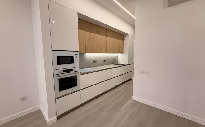 Revente - Appartement -
Torrevieja - Playa del Cura