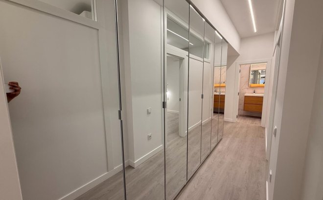 Revente - Appartement -
Torrevieja - Playa del Cura