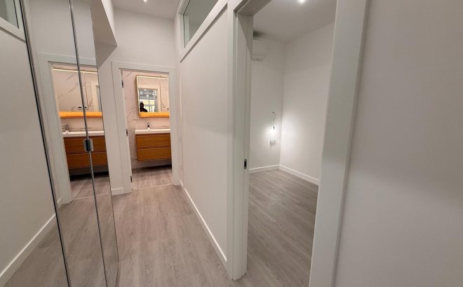 Revente - Appartement -
Torrevieja - Playa del Cura