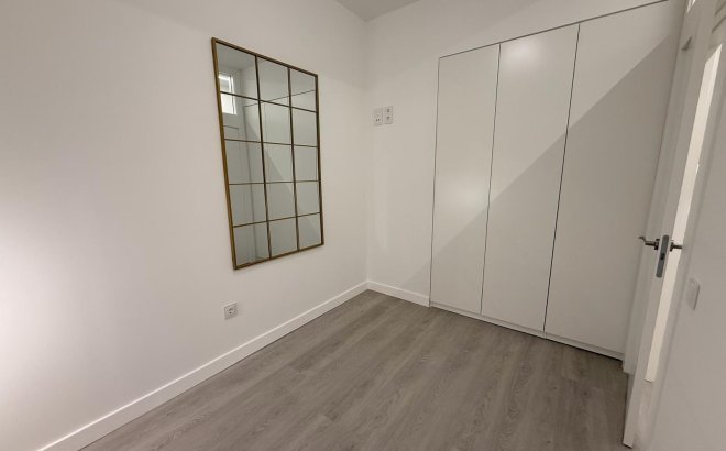 Revente - Appartement -
Torrevieja - Playa del Cura