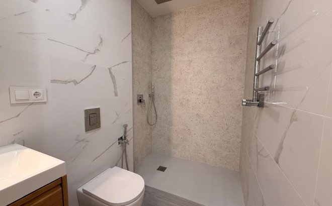 Revente - Appartement -
Torrevieja - Playa del Cura